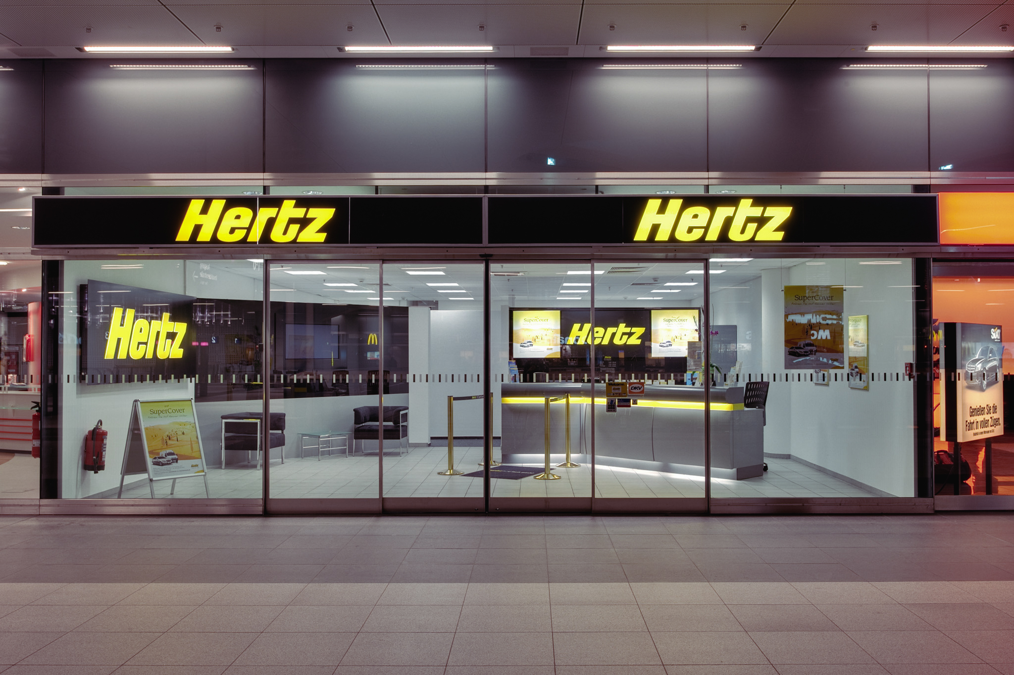 Werbegemeinschaft der Berliner Bahnhöfe - Geschäfte Hauptbahnh