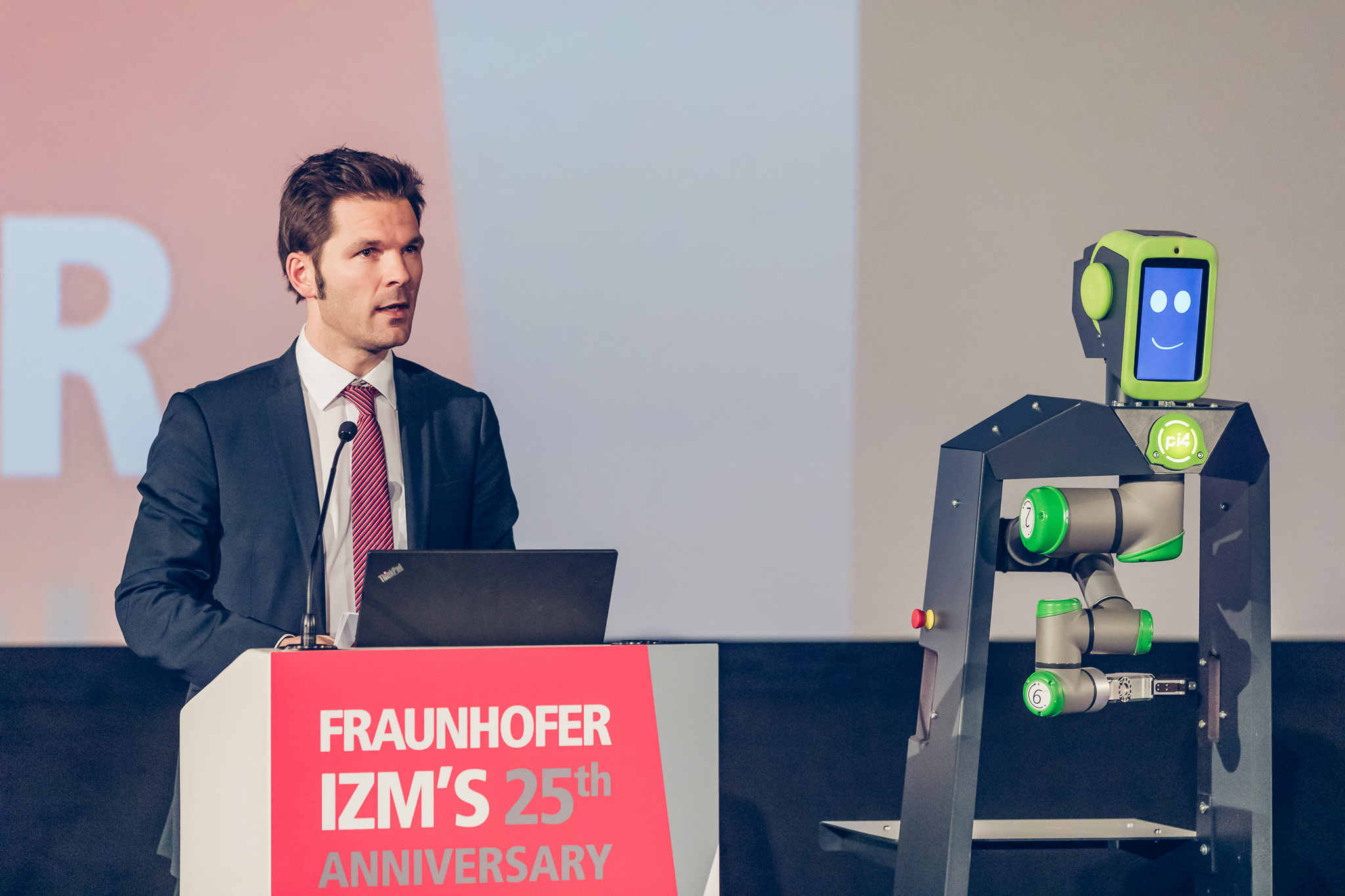 Fraunhofer IZM