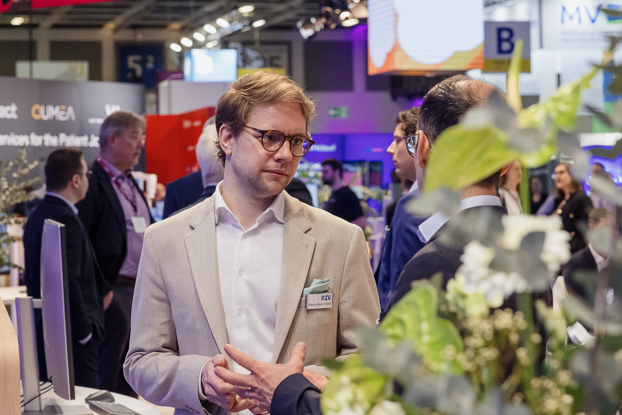RZV auf DMEA - Digitalisierung in guten Händen